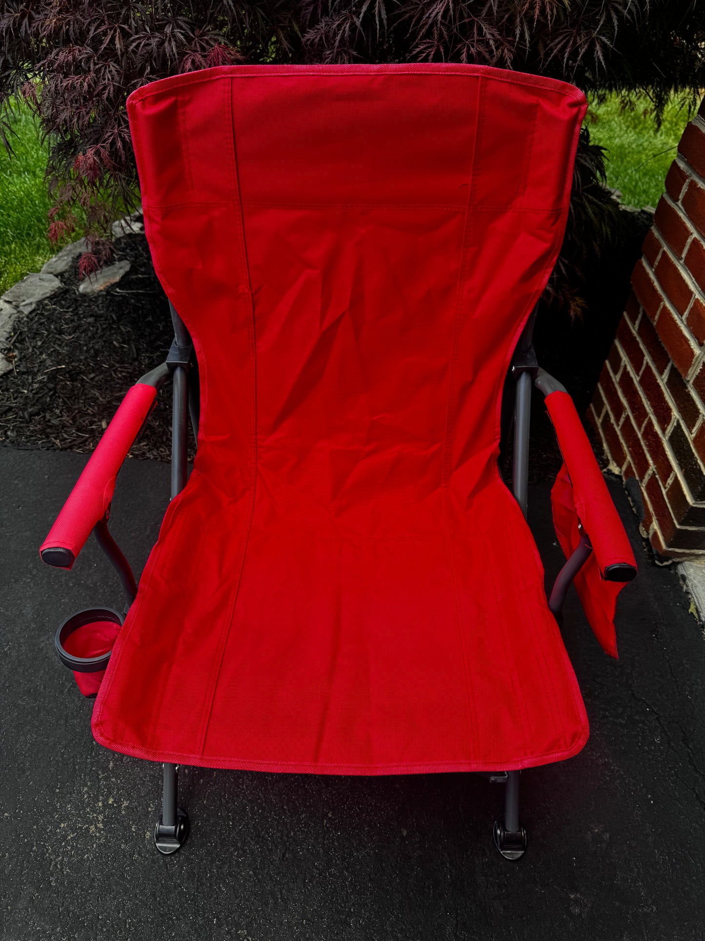 NoVac Folding Chair
